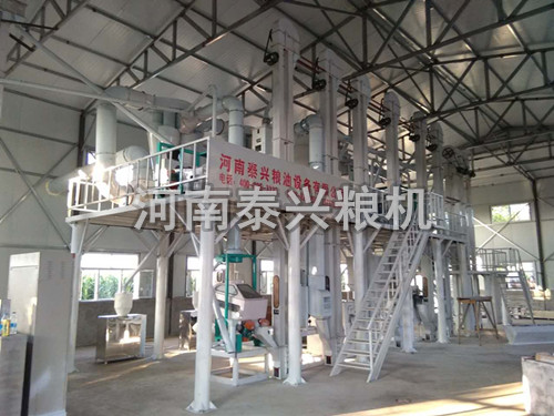 哈爾濱30噸級(jí)小米加工設(shè)備安裝案例